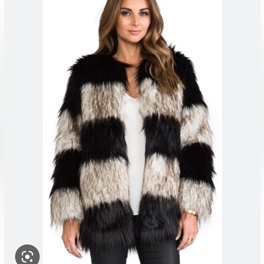 GUESS Faux Fur Shaggy Jacket Coat